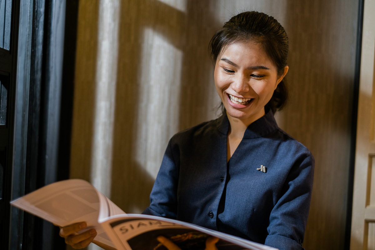 portrait-lifestyle-photography-siam-tea-room